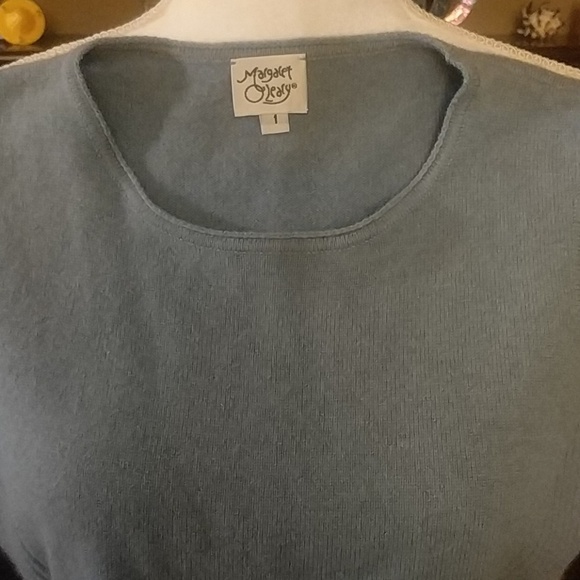 Cashmere Blue Sweater - Picture 2 of 6